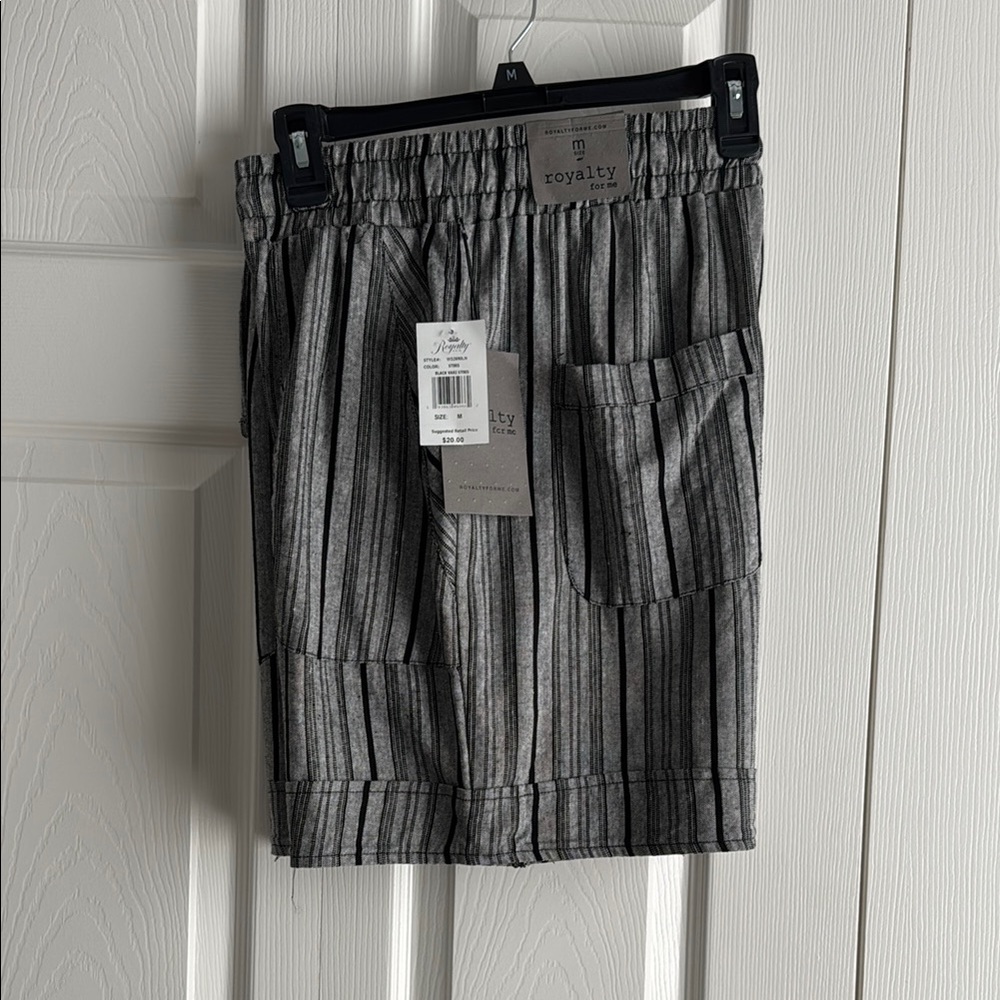 Royalty For Me Woman’s Gray Striped Shorts.